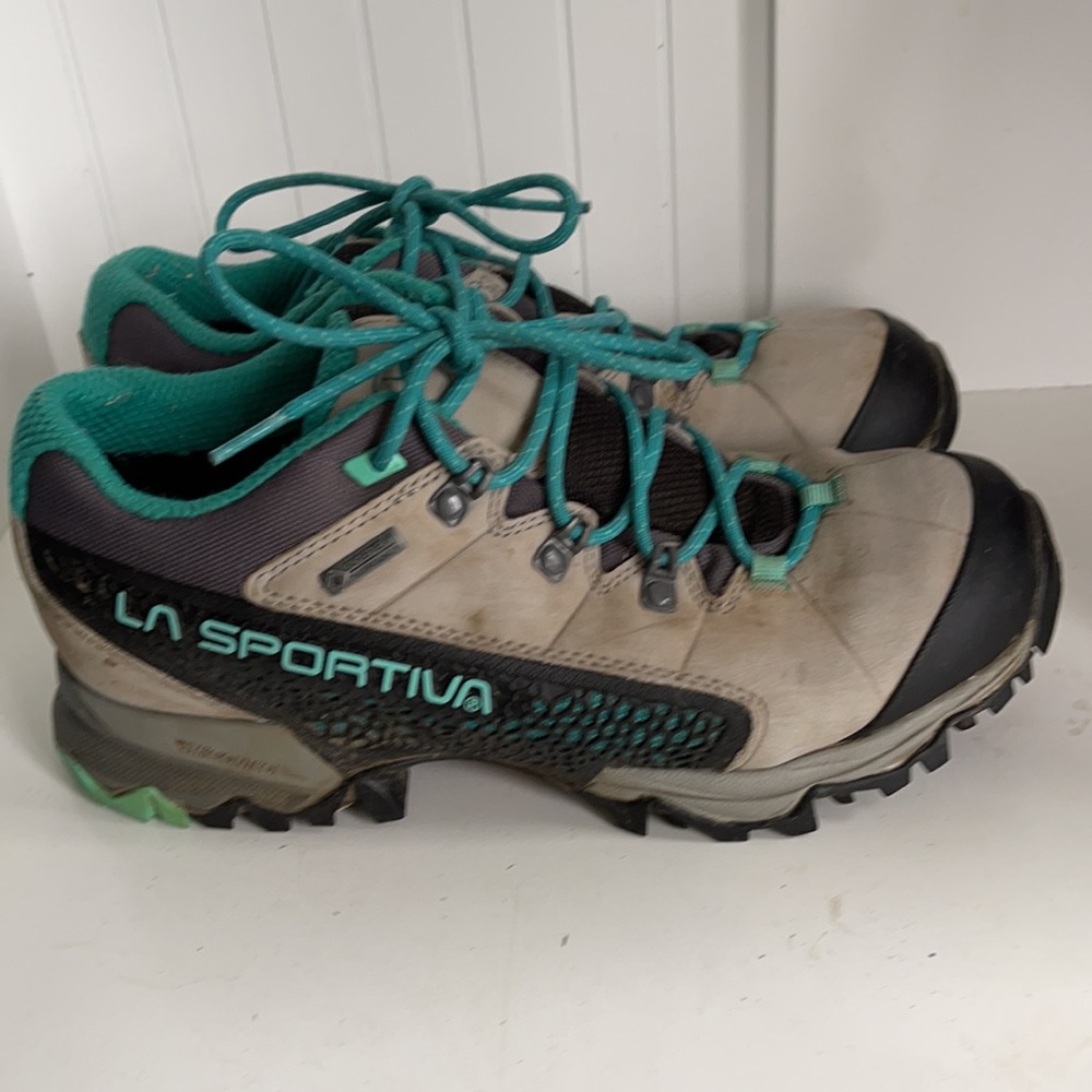La Sportiva Hiking Shoes - image 4